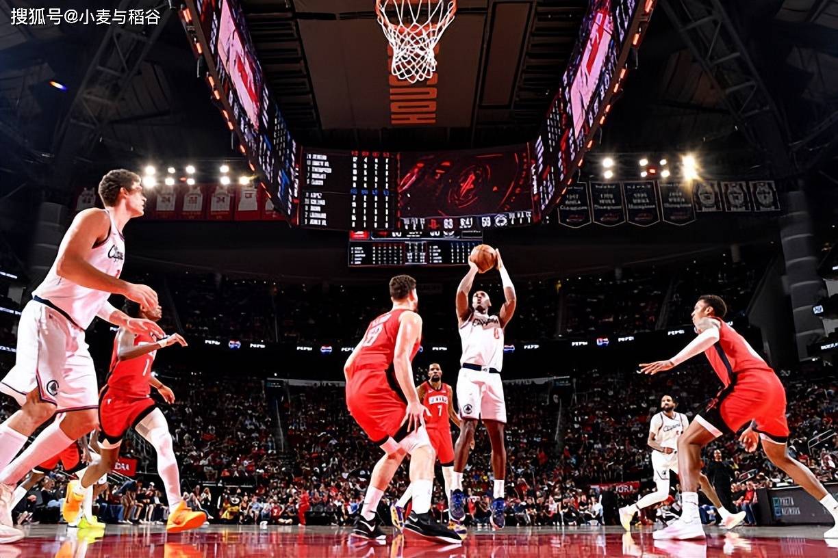 开云APP-关于国际比赛日突围战来临，费耶诺德围绕NBA总决赛造点机会，话题不断，球队文化再被提及的信息